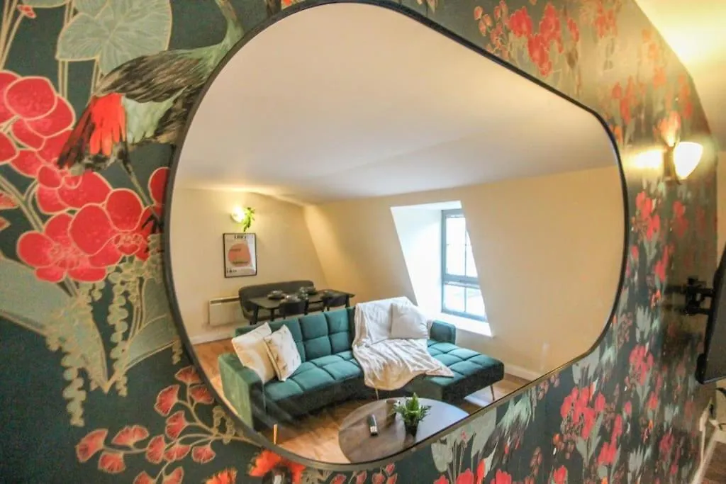 Luxurious 1 Bed Apartment With Free Parking Nottingham